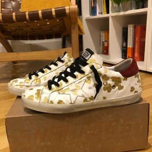 Golden Goose Superstar Gold Drifted Hearts